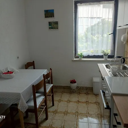 Apartment Hrastic *