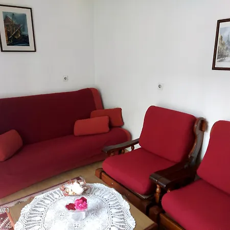 Hrastic Apartmán