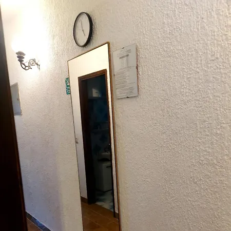 Hrastic Apartamento *