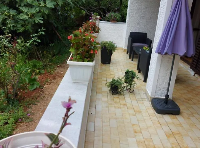 Hrastic Apartament *