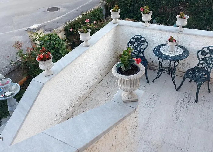 Hrastic Appartement *