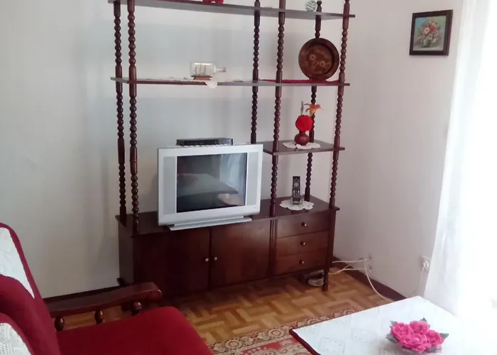 Hrastic Apartament *