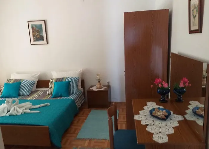 Hrastic Appartement *