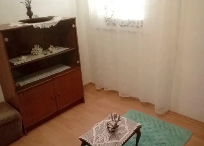 Hrastic Appartement *